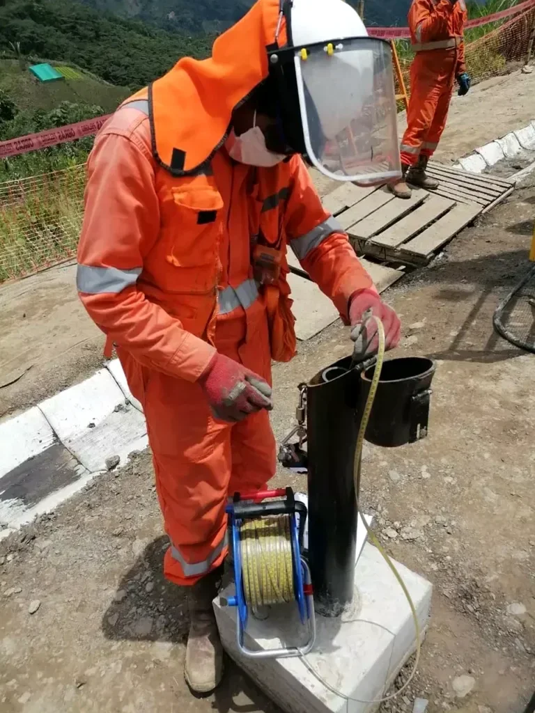 Ensaio CPT em Maringá: Perfil Contínuo de Resistência do Solo